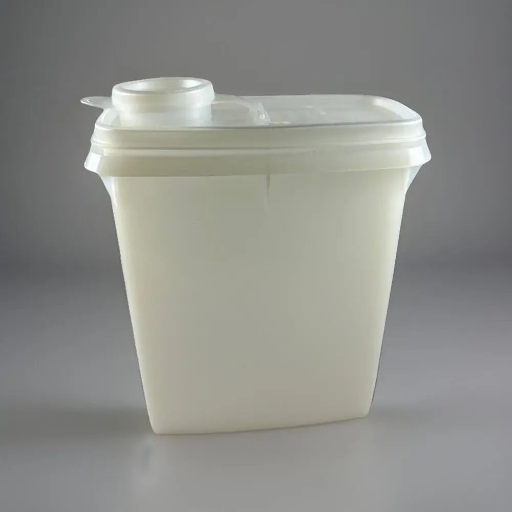 Vintage Tupperware Store N' Pour Jr. Cereal Container 4 Cup Sheer 499 w Flip Lid